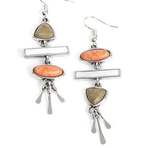 Paparazzi Adventurously Artisan - Multi